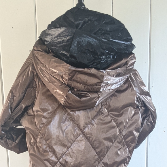 Jayley Bronze Stadium Puffer coat NWOT o/s - Picture 5 of 9